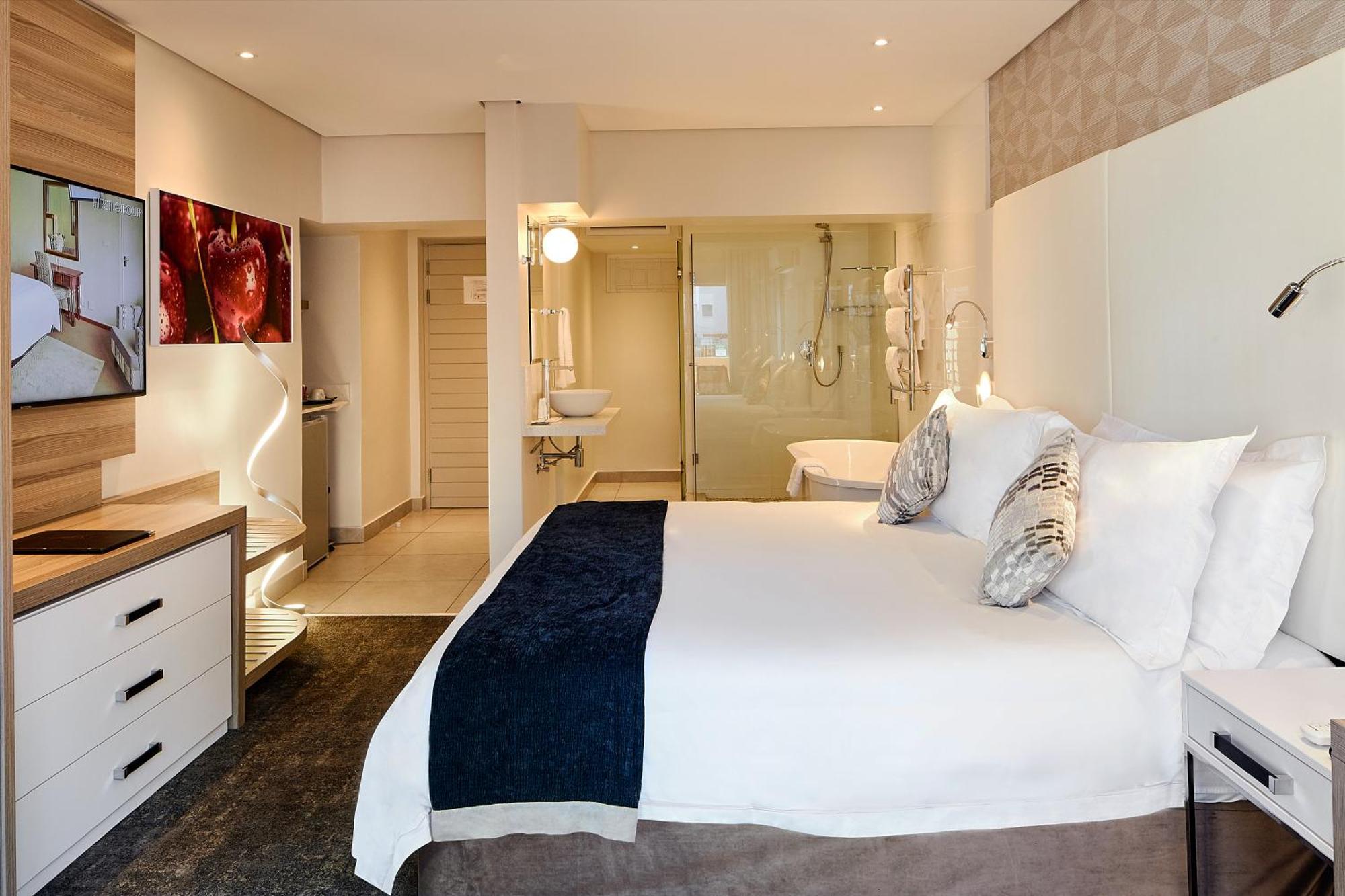 First Group Riviera Suites Cape Town Ngoại thất bức ảnh