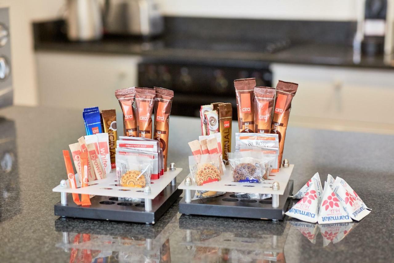 First Group Riviera Suites Cape Town Ngoại thất bức ảnh