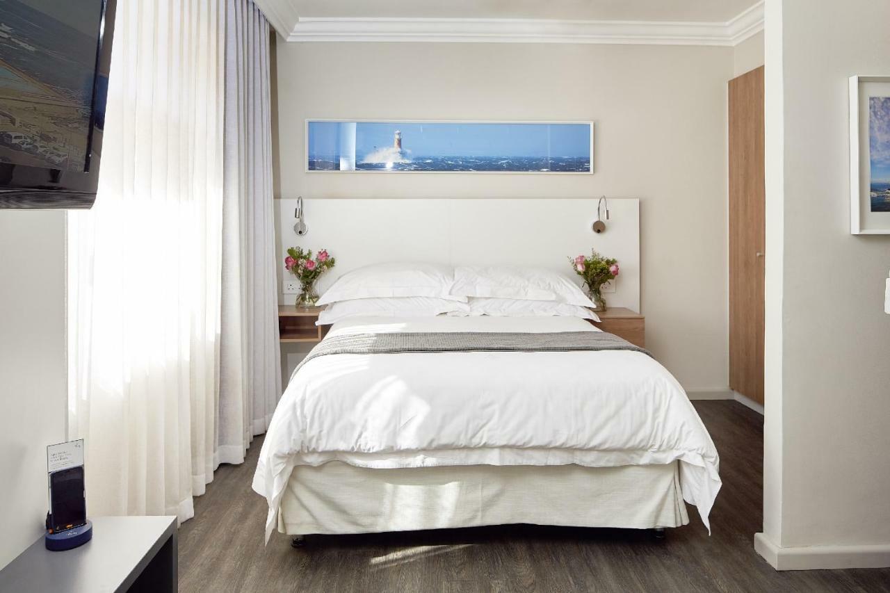 First Group Riviera Suites Cape Town Ngoại thất bức ảnh